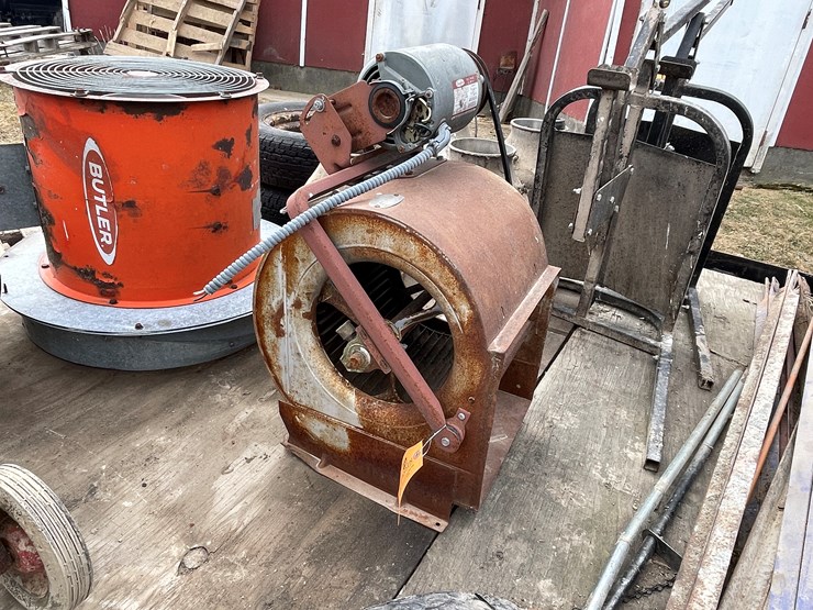 #7262-•-lennox-squirrel-cage-fan-image-1