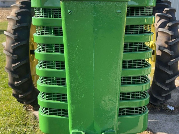 john-deere-model-b-image-9