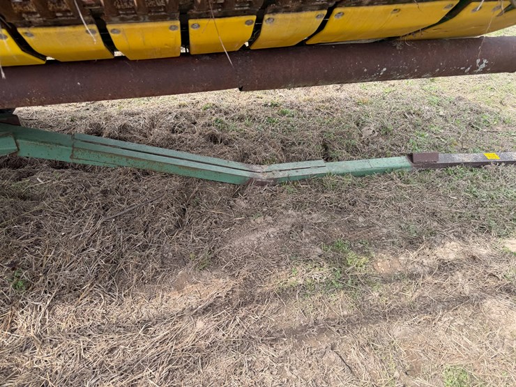 #41243-•-30'-header-trailer-image-19