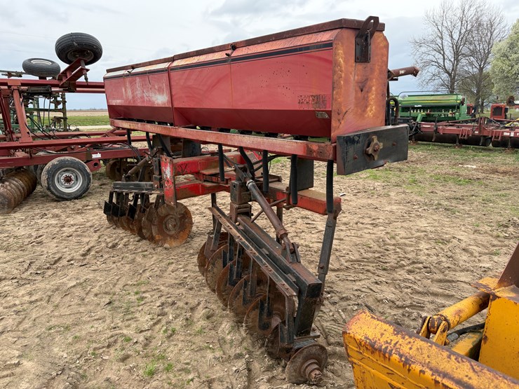 #41257-•-h&s-manufacturing-ls1440-levee-plow-w/-best-seeder-image-3