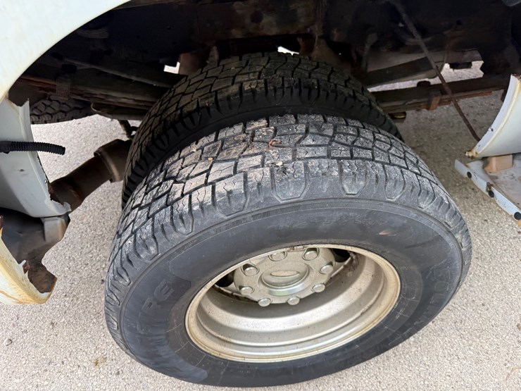 2010-ford-f350-image-29