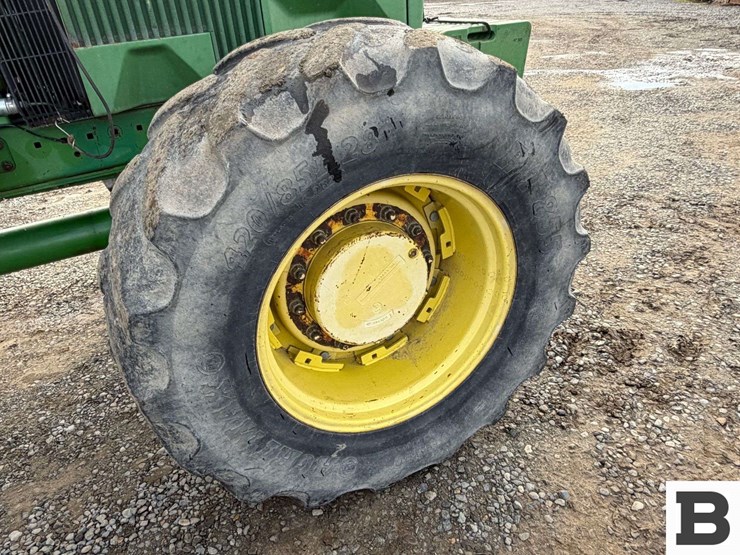1989-john-deere-4755-image-30