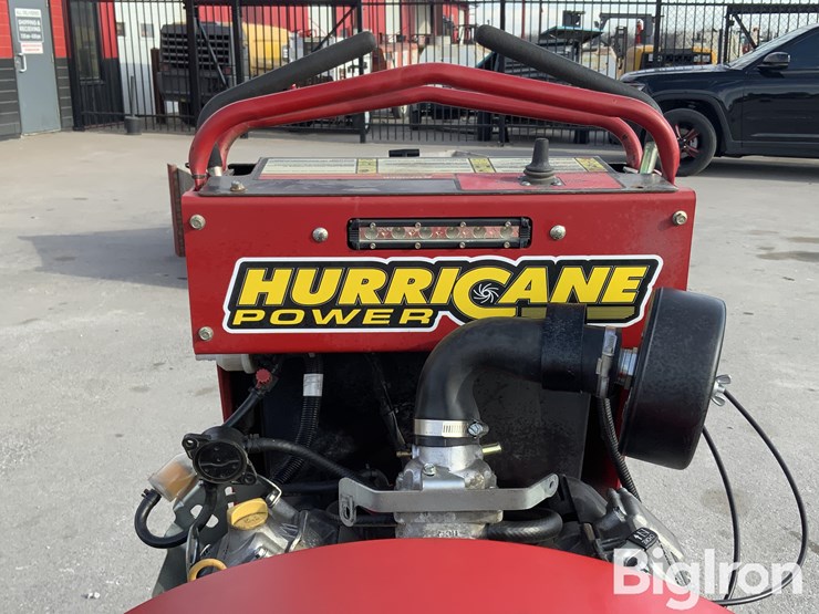 2020-massey-ferguson-730-image-14