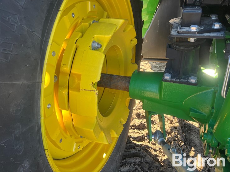 2019-john-deere-6145m-image-9