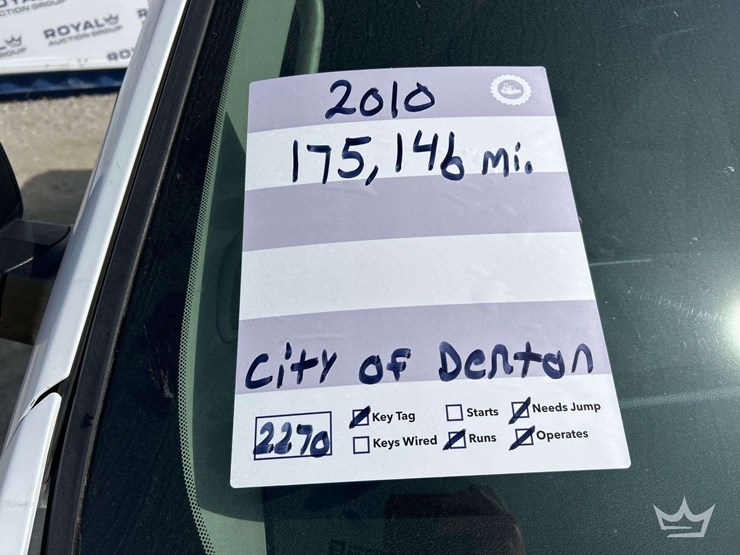 2010-chevrolet-tahoe-image-5