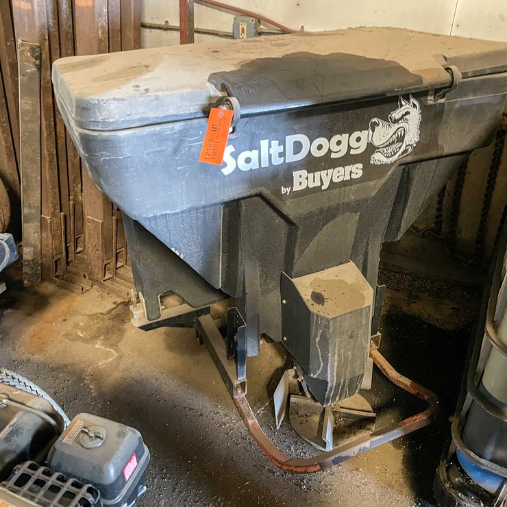 #12182 • Salt Dogg Salter (Denmark, WI)