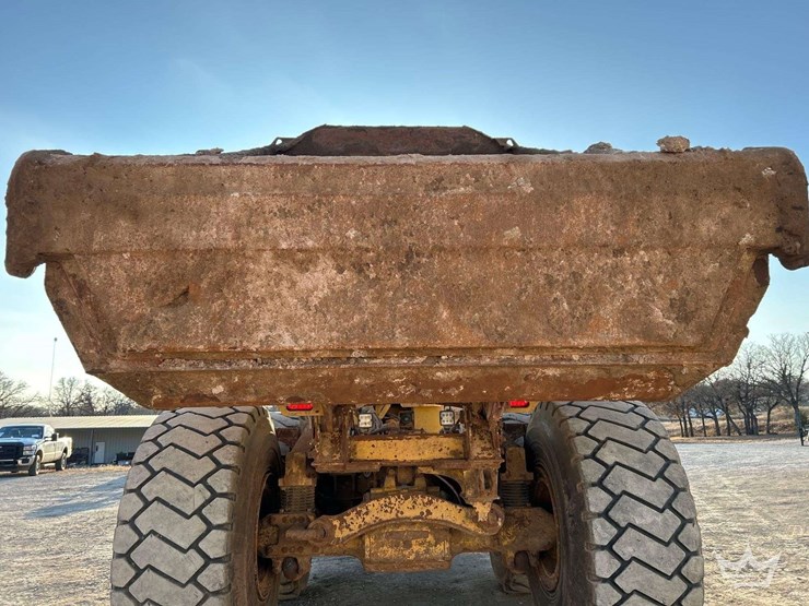 2019-deere-460e-image-23