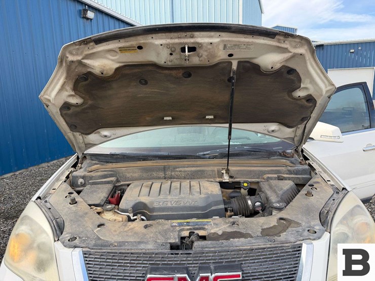 2008-gmc-acadia-image-28