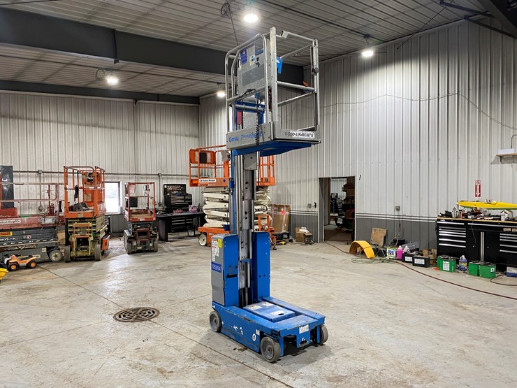 #1226-•-2016-genie-run-about-gr-20-lift-(bryant,-wi)-image-23