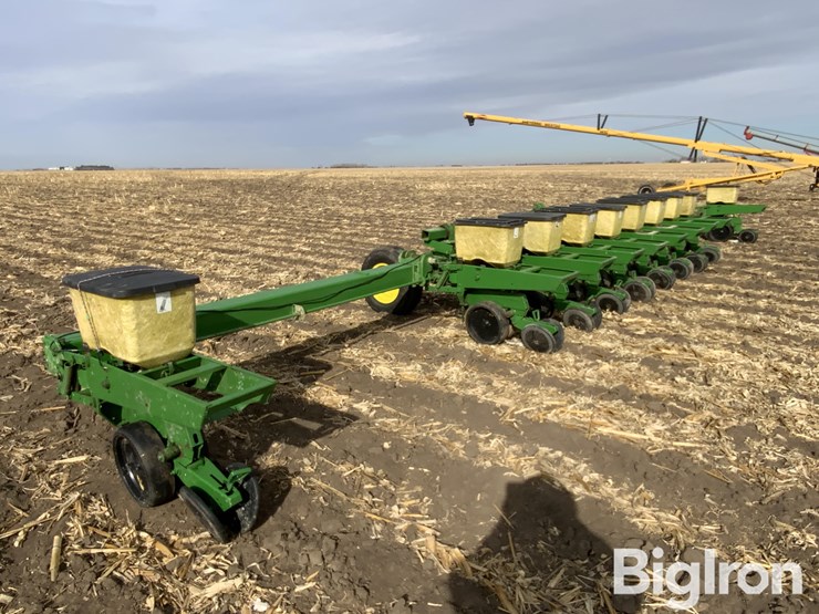 john-deere-37-image-7