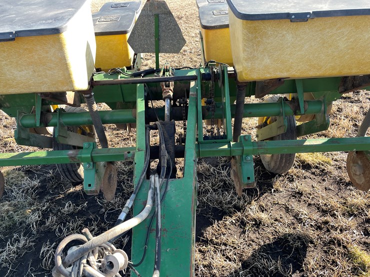 john-deere-7000-image-19