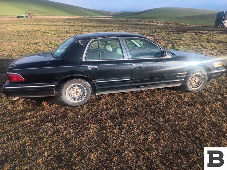 1997-mercury-grand-marquis-sedan---thornton,-wa-image-2