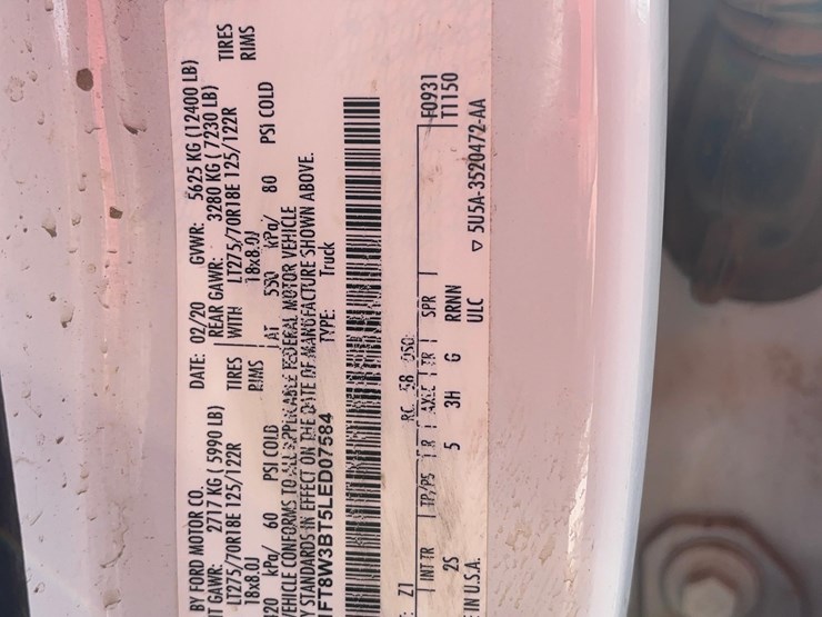 2020-ford-f350-image-12