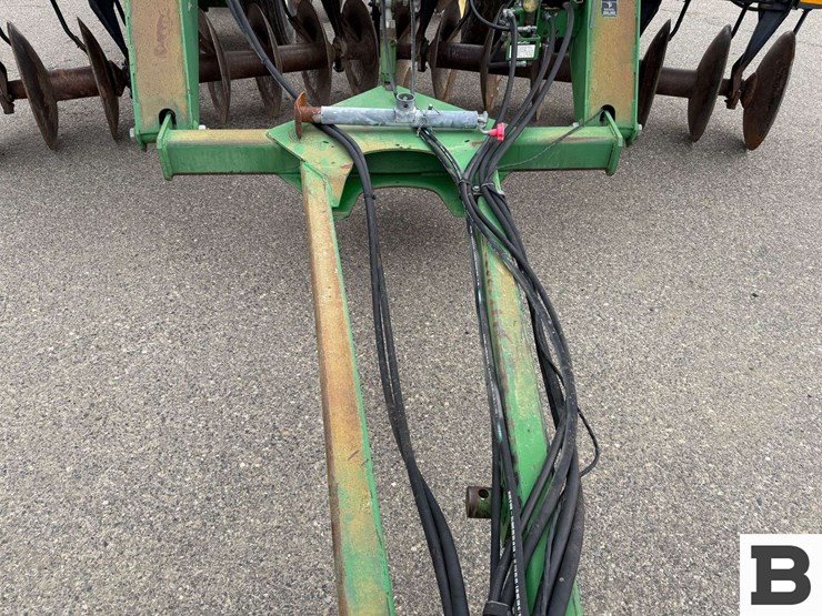 john-deere-650-image-14