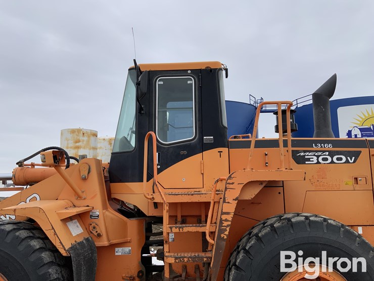 2005-daewoo-mega-300-v-image-10