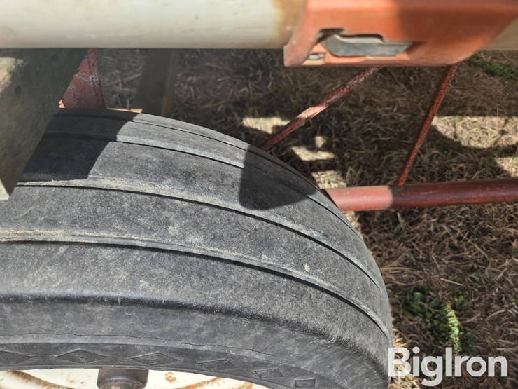 gated-pvc-irrigation-pipe-w/trailer-image-18