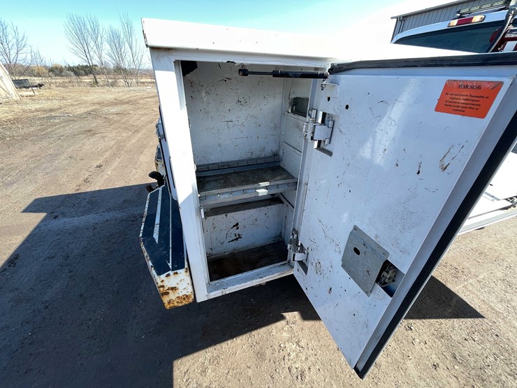 2003-ford-f350-image-28