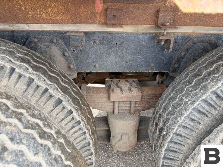 1976-international-loadstar-image-16