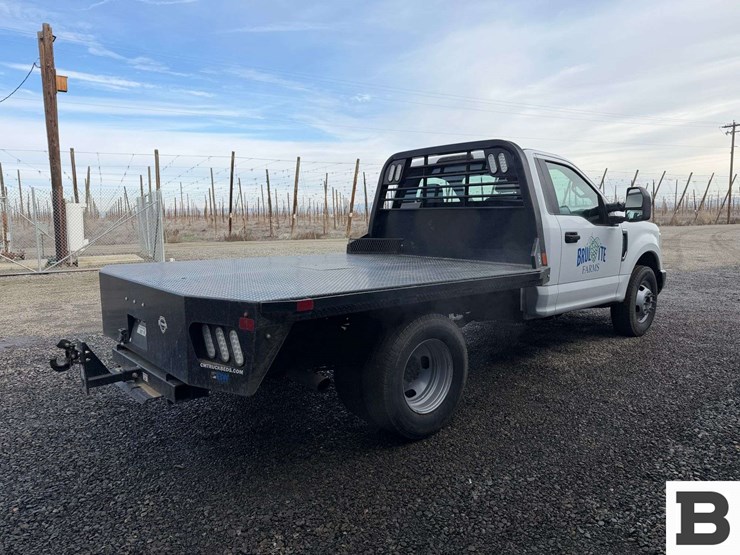 2019-ford-f350-image-7