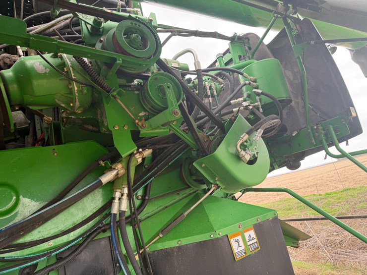 2009-john-deere-9670-sts-image-41