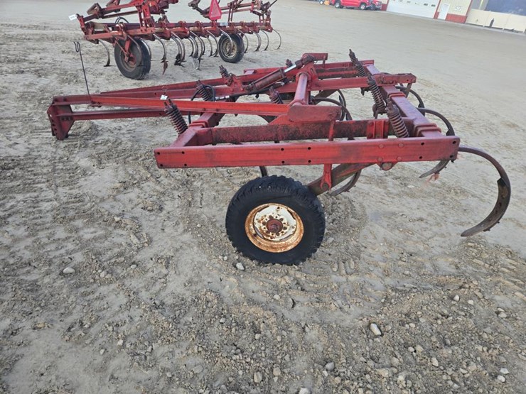 international-10-image-3