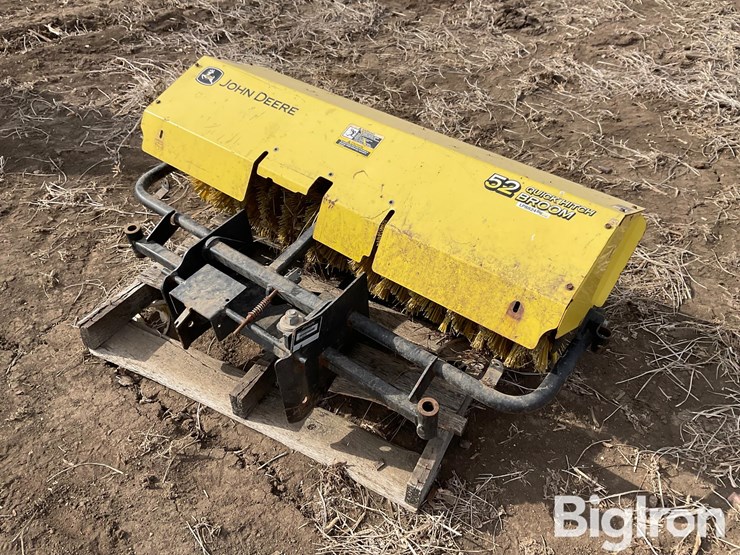 john-deere-52-image-5