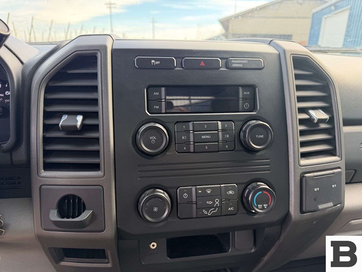 2019-ford-f350-image-26