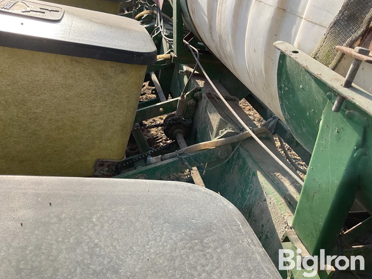 john-deere-7000-image-15