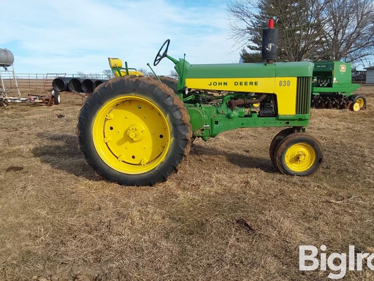1959-john-deere-630-image-4