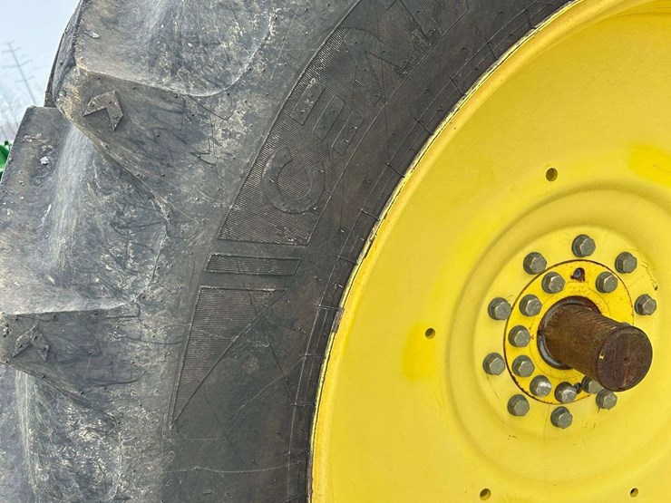 2007-john-deere-8230-image-29