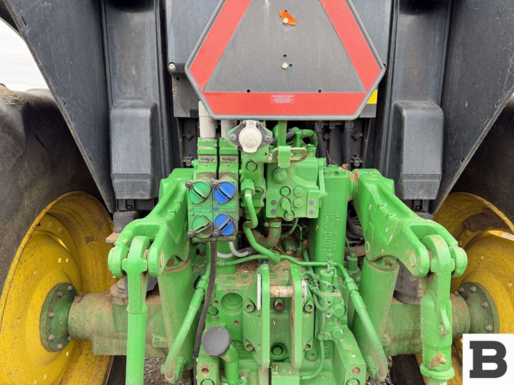 2017-john-deere-6130m-image-26