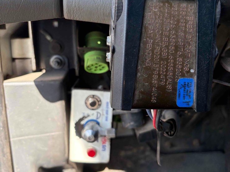 2012-international-durastar-single-axle-contractors-dump-image-16