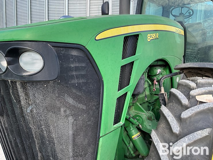 2009-john-deere-8295r-image-11