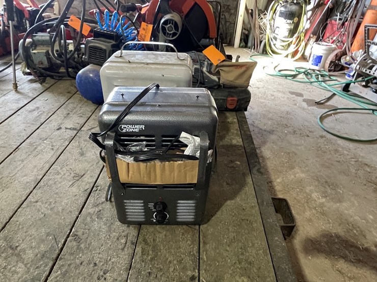 #7212-•-(2)-electric-milkhouse-heaters-image-2