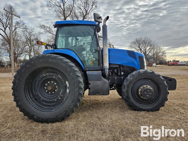 2005-new-holland-tg285-image-4