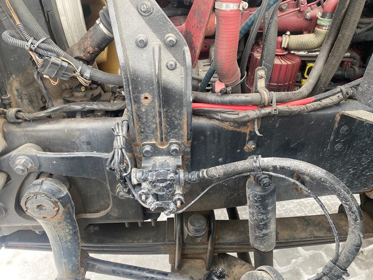 #1145-•-2009-mack-gu713-semi-tractor-(has-wi-title)-(mosinee,-wi)-image-114