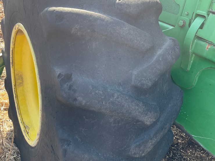 2005-deere-643j-image-62