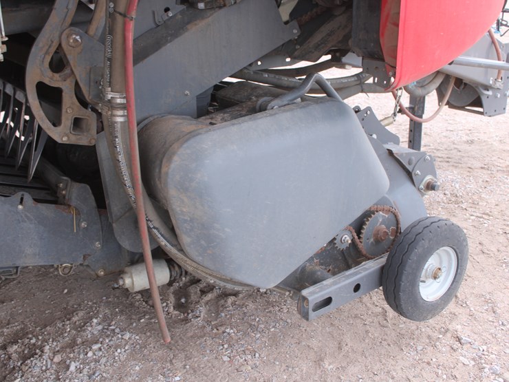 massey-ferguson-2270xd-image-35