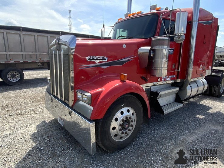 2005-kenworth-w900-image-9