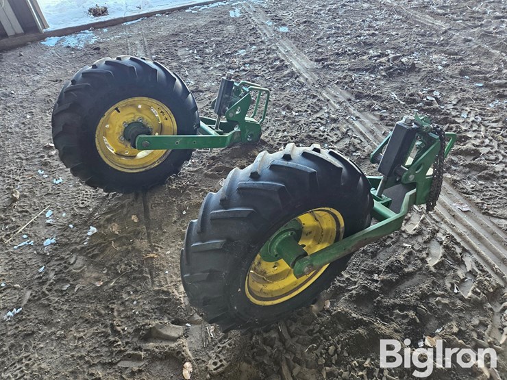 john-deere-7300-image-5