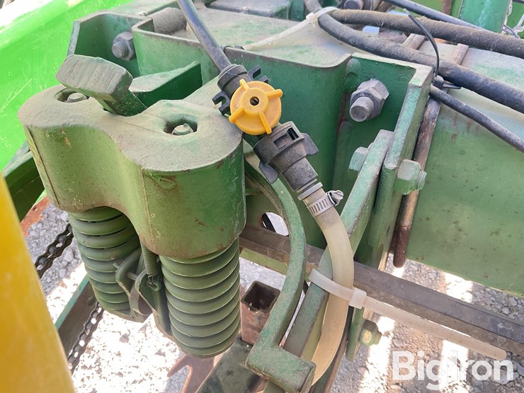 john-deere-1760-image-14
