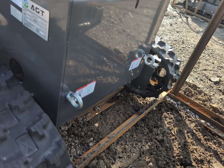 agt-mini-crawler-skid-steer-red---ysrt14-image-5