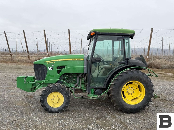 john-deere-5093en-image-3