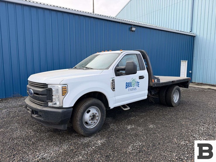 2019-ford-f350-image-4