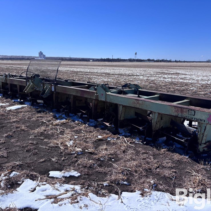 Orthman Folding Rolling Stalk Chopper