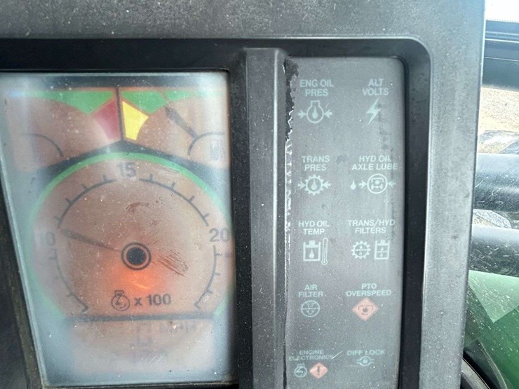 1995-john-deere-8870-image-28