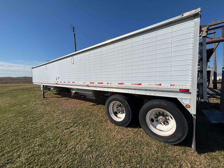 2001-wilson-dwh-400-image-1