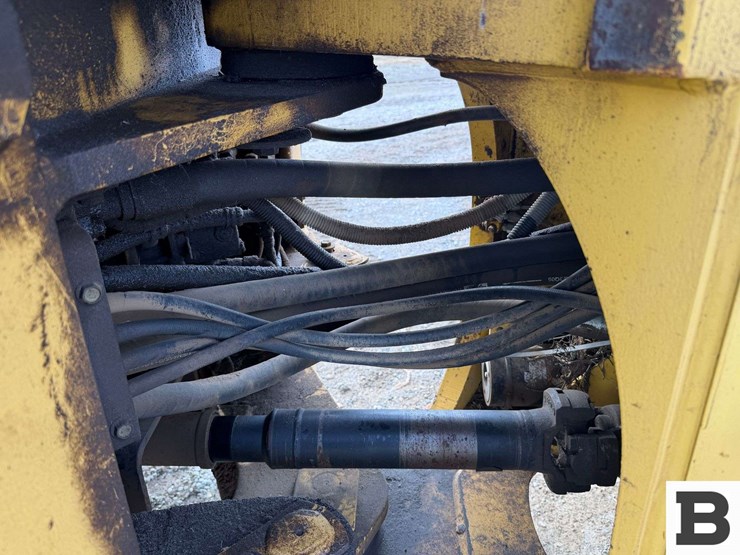 2001-komatsu-wa380-3-image-75