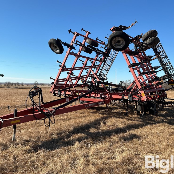 2012 CASE IH 200