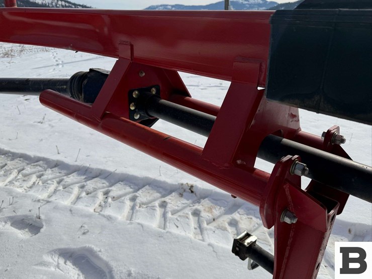 2013-new-holland-h7230-image-12